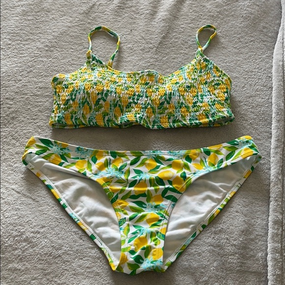 CABANA De Sol || Lemon 2 Piece Bikini - Picture 1 of 3